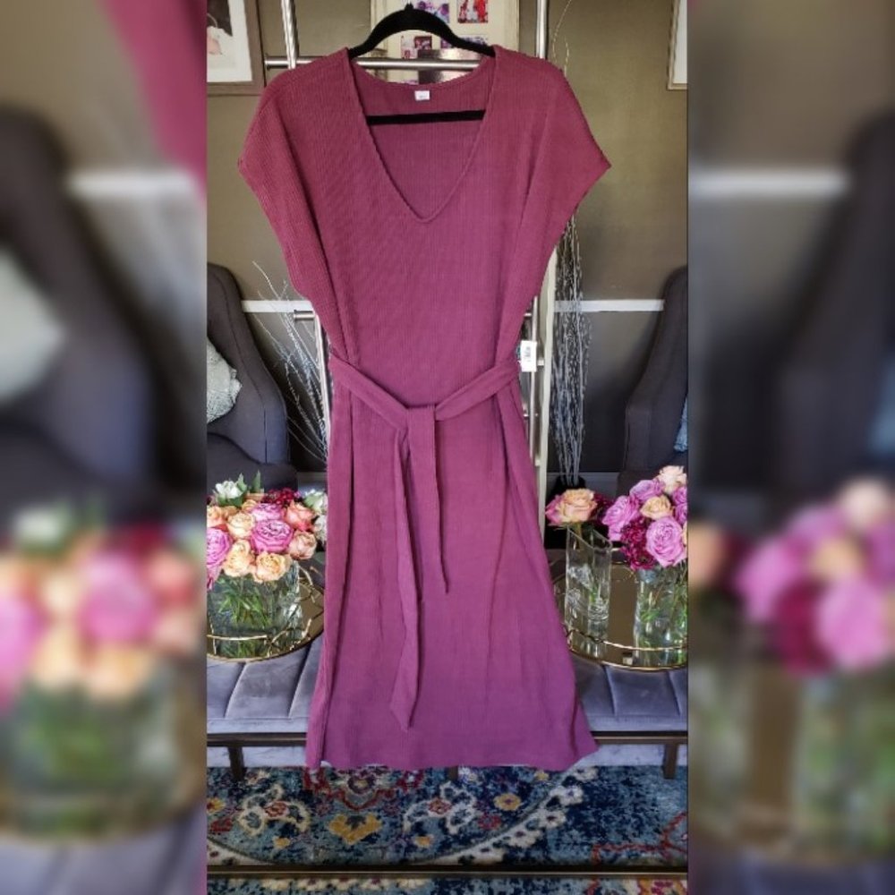 Cranberry Midi Dress Size L